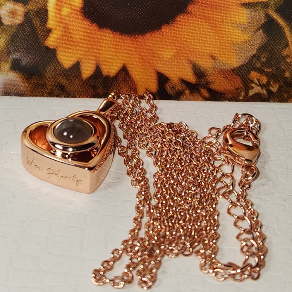 #2190, SIGNED WEAR FELICITY , ROSE TONE HEART NECKLACE 18"IN